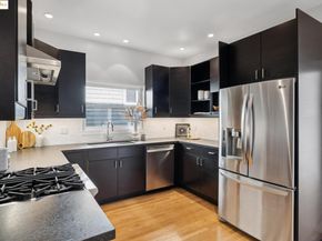 737-739 61st St, Oakland CA 94609