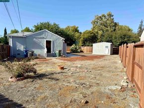 2311 Crescent Dr, Concord CA 94520