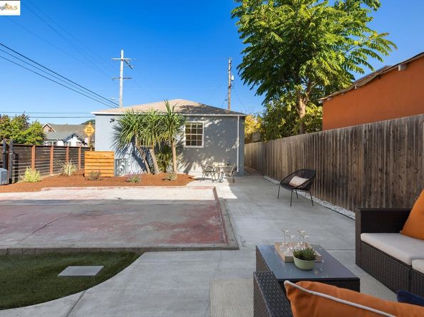 2829 California ST, Berkeley CA 94703