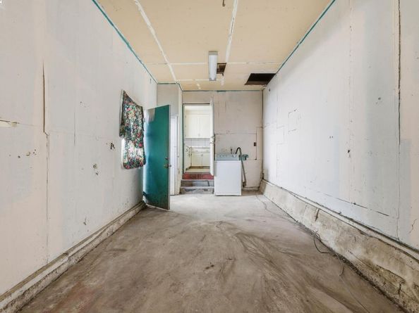 9308 F St, Oakland CA 94603