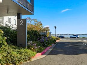 2 Admiral Drive B276, Emeryville CA 94608