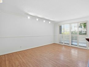 2 Admiral Drive B276, Emeryville CA 94608