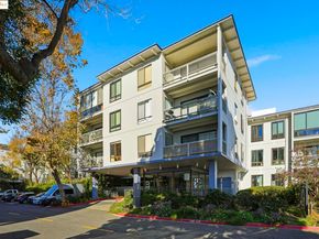 2 Admiral Drive B276, Emeryville CA 94608