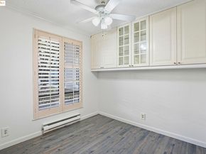 2 Admiral Drive B276, Emeryville CA 94608