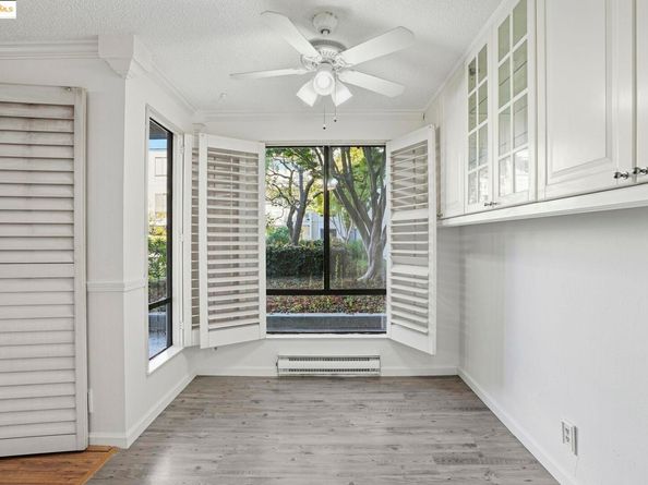 2 Admiral Drive B276, Emeryville CA 94608