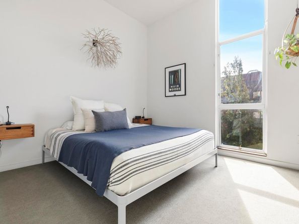 630 Thomas L Berkley Way 403, Oakland CA 94612