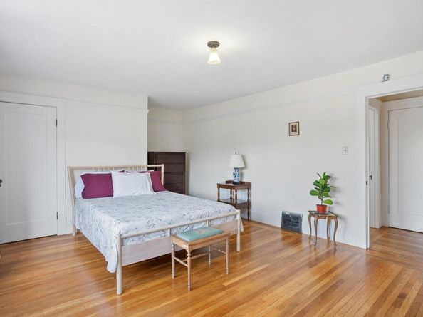 2849 Bryant St, San Francisco CA 94110