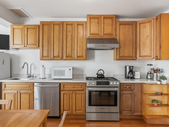 2849 Bryant St, San Francisco CA 94110