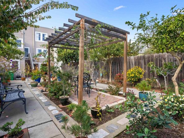 2849 Bryant St, San Francisco CA 94110