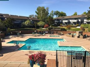 205 Masters Ct 3, Walnut Creek CA 94598