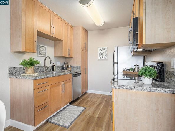 205 Masters Ct 3, Walnut Creek CA 94598