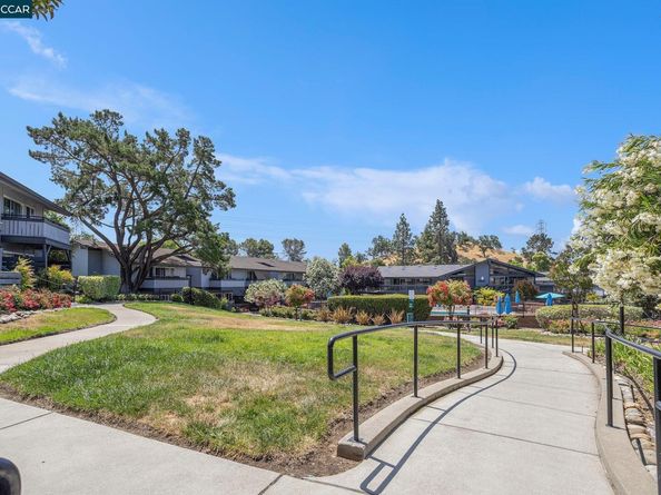 205 Masters Ct 3, Walnut Creek CA 94598