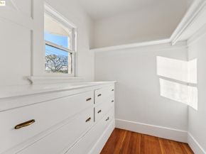 3033 Regent St, Berkeley CA 94705