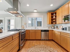 3033 Regent St, Berkeley CA 94705