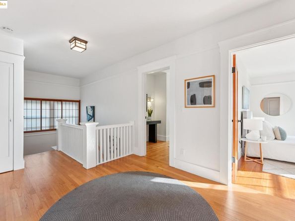 3033 Regent St, Berkeley CA 94705