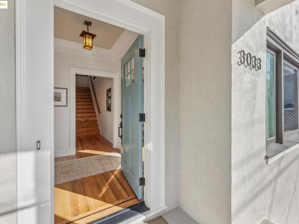3033 Regent St, Berkeley CA 94705