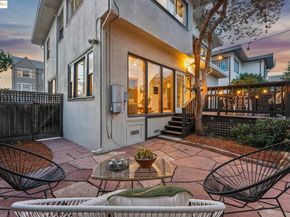 3033 Regent St, Berkeley CA 94705