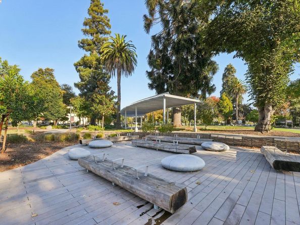 640 Mesa Cir, Hayward CA 94541