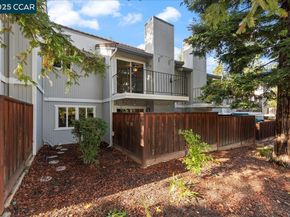206 Buena Vida Ct, Martinez CA 94553