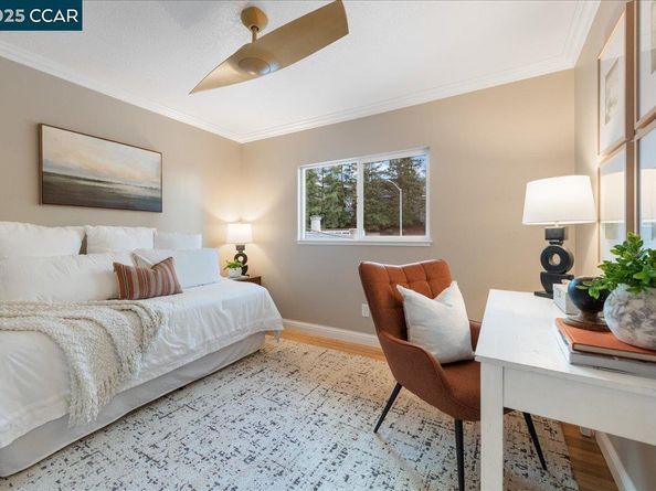 206 Buena Vida Ct, Martinez CA 94553