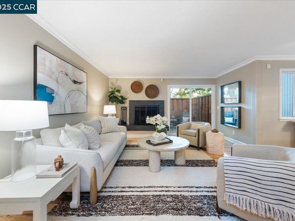 206 Buena Vida Ct, Martinez CA 94553