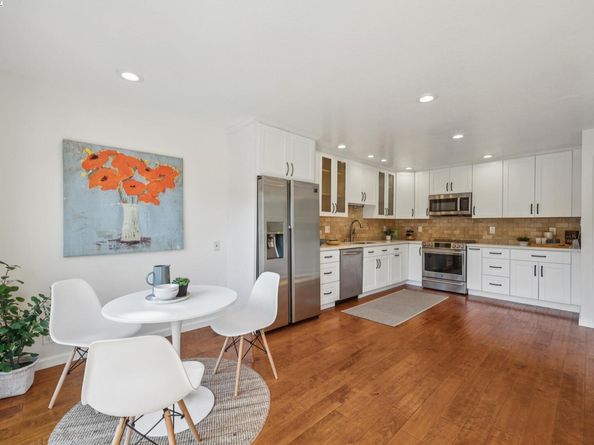 3337 Solomon Ln, Alameda CA 94502
