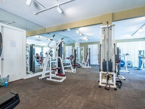 150 Reflections Dr 14, San Ramon CA 94583