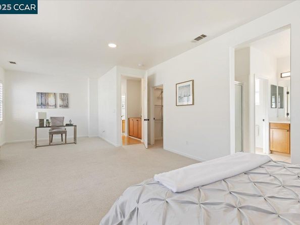 1165 Cottage Ln, Hercules CA 94547