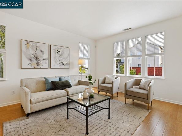 1165 Cottage Ln, Hercules CA 94547