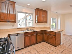 215 Santa Barbara St, San Pablo CA 94806