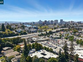 742 Wesley Way 2D, Oakland CA 94610