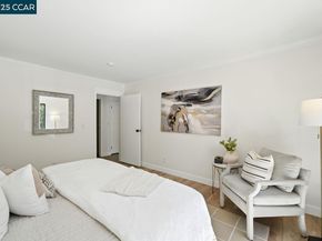 742 Wesley Way 2D, Oakland CA 94610