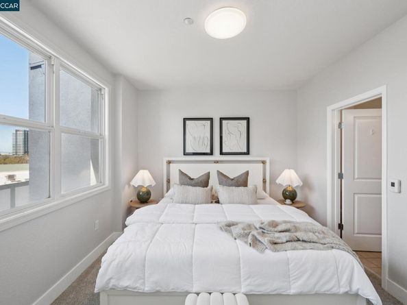 1535 Brunswig Ln, Emeryville CA 94608