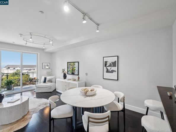 1535 Brunswig Ln, Emeryville CA 94608
