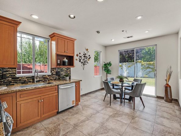 100 Arroyo Ct, Union City CA 94587