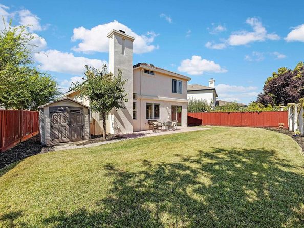 100 Arroyo Ct, Union City CA 94587
