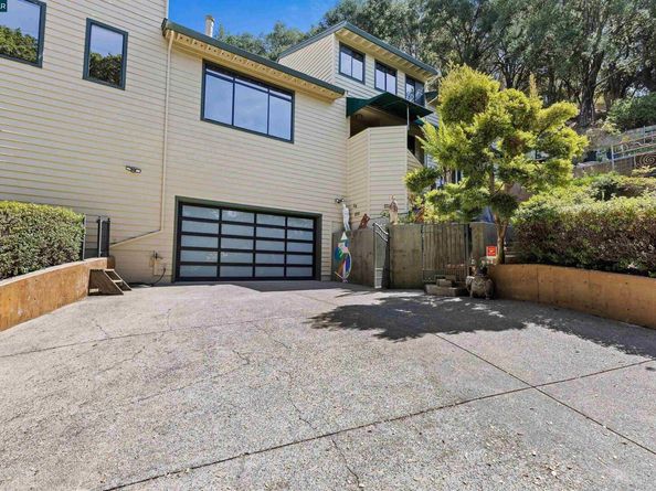 39 Mira Loma Rd, Orinda CA 94563