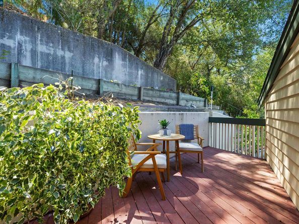 39 Mira Loma Rd, Orinda CA 94563
