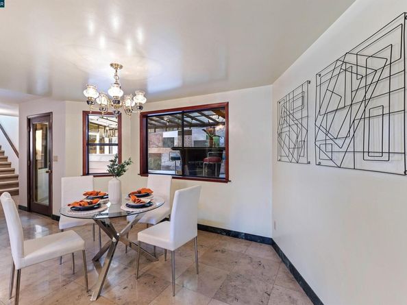 39 Mira Loma Rd, Orinda CA 94563