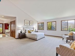 39 Mira Loma Rd, Orinda CA 94563