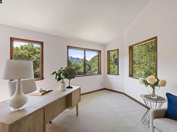 39 Mira Loma Rd, Orinda CA 94563