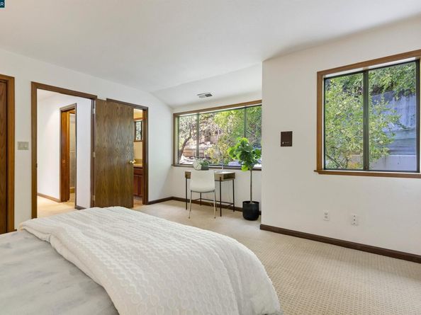 39 Mira Loma Rd, Orinda CA 94563