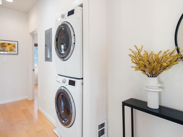 2221 E 31St St, Oakland CA 94602