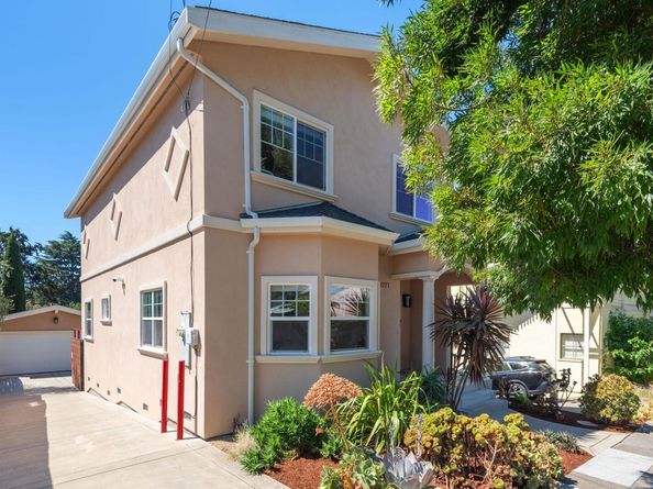 2221 E 31St St, Oakland CA 94602