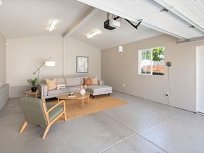 2221 E 31St St, Oakland CA 94602