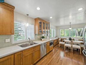14 Lucille Way, Orinda CA 94563