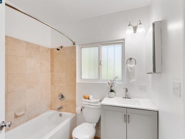 2154 35Th Ave, Oakland CA 94601