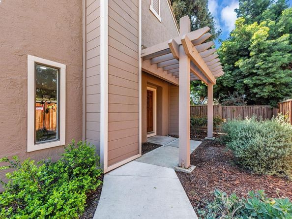 3810 Burton Cmn, Fremont CA 94536
