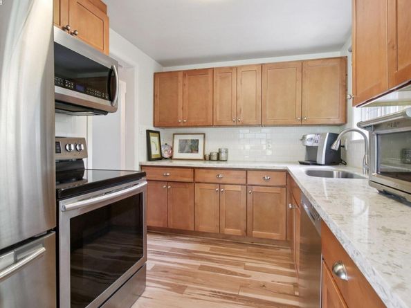 636 Pebble Dr, El Sobrante CA 94803