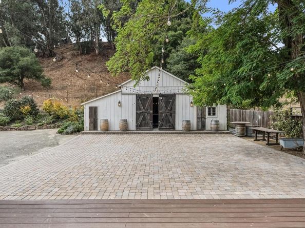 9635 Dublin Canyon Rd, Castro Valley CA 94552